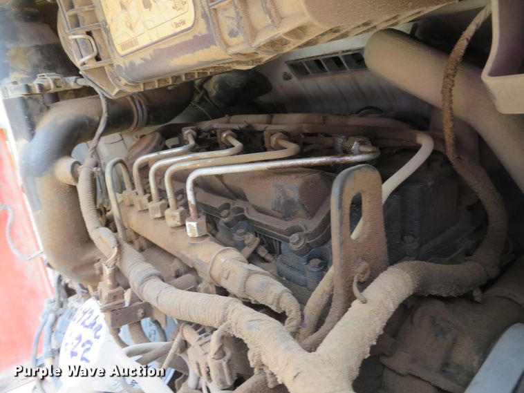 image for item DM7475 2015 Bobcat S570  skid steer loader