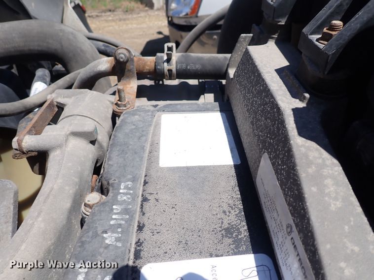 image for item DI1979 2015 Freightliner Cascadia  semi truck