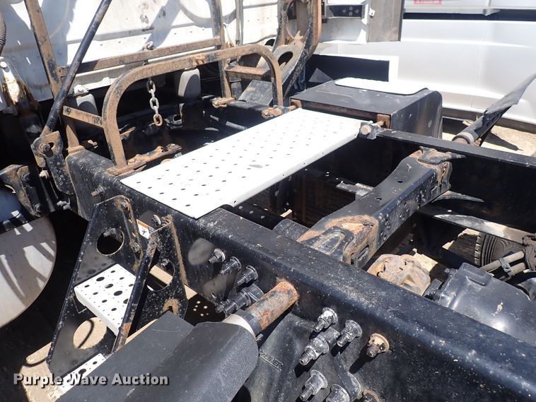 image for item DI1979 2015 Freightliner Cascadia  semi truck