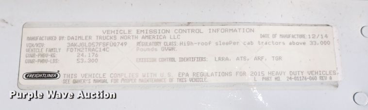 image for item DI1979 2015 Freightliner Cascadia  semi truck