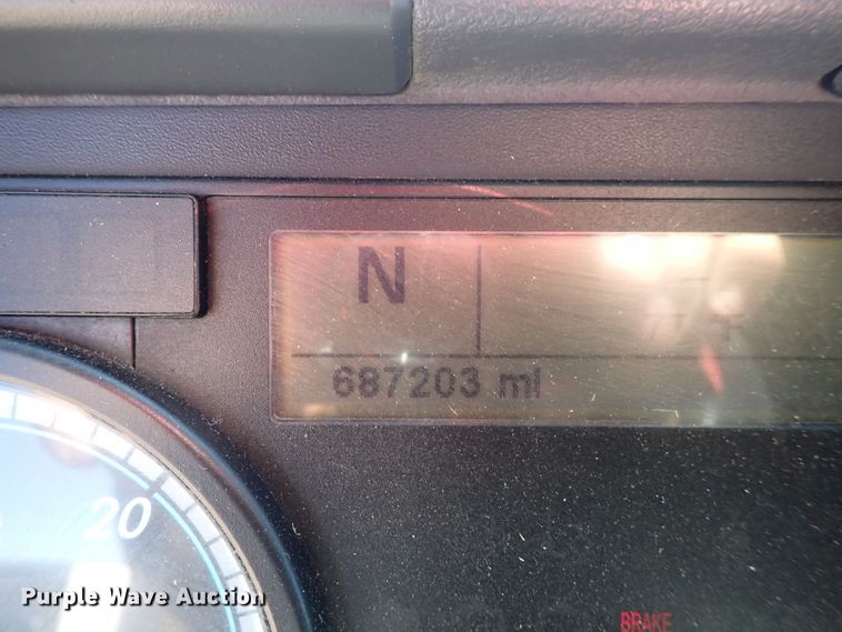 image for item DI1980 2014 Freightliner Cascadia  semi truck