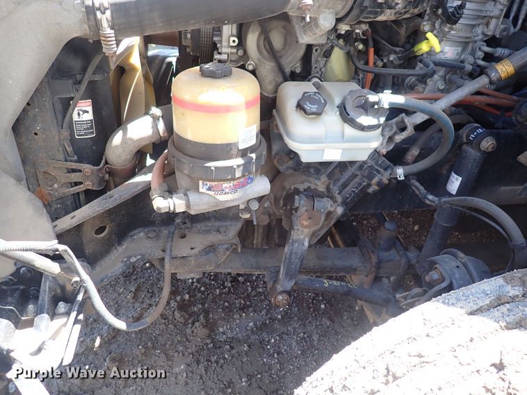 image for item DI1980 2014 Freightliner Cascadia  semi truck