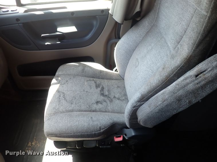 image for item DI1981 2015 Freightliner Cascadia  semi truck