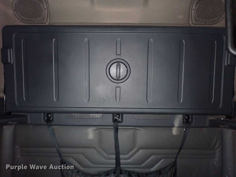 image for item DI1981 2015 Freightliner Cascadia  semi truck