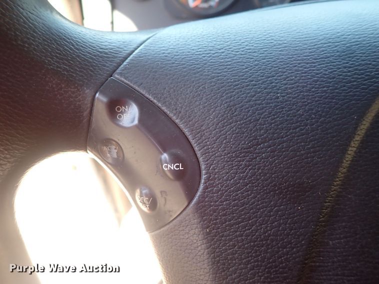 image for item DI1982 2015 Freightliner Cascadia  semi truck