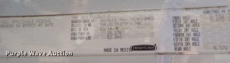 image for item DI1982 2015 Freightliner Cascadia  semi truck