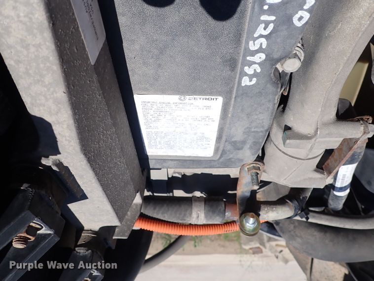 image for item DI1984 2016 Freightliner Cascadia  semi truck