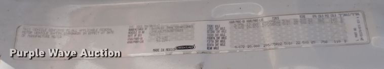 image for item DI1984 2016 Freightliner Cascadia  semi truck