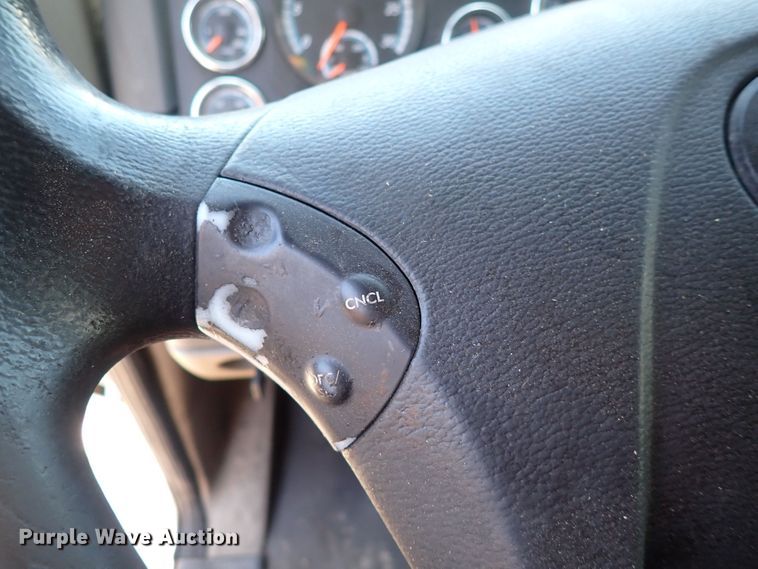 image for item DI1987 2016 Freightliner Cascadia  semi truck