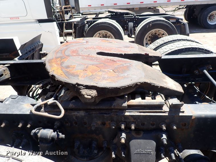 image for item DI1987 2016 Freightliner Cascadia  semi truck