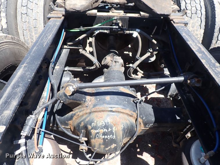 image for item DI1987 2016 Freightliner Cascadia  semi truck