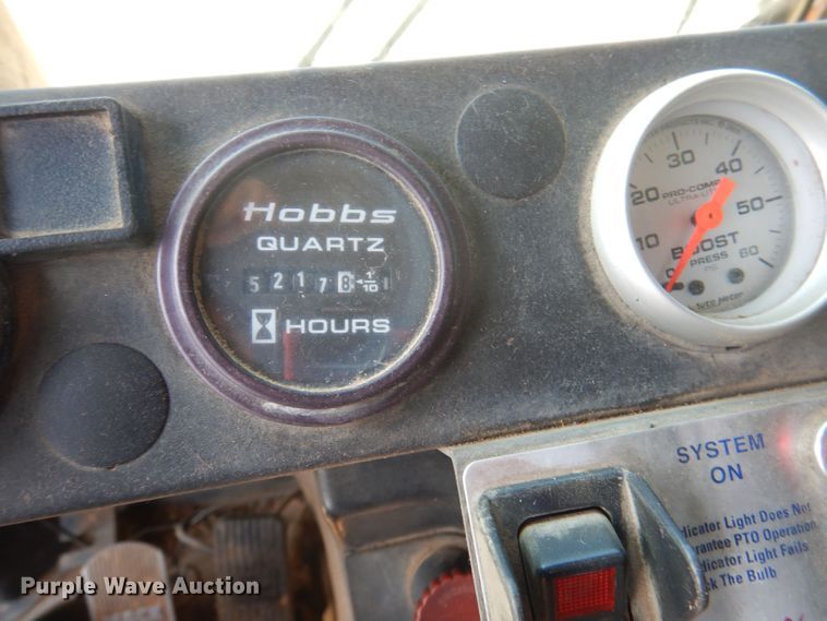 image for item DJ3829 1996 Mack MR  roll-off container truck