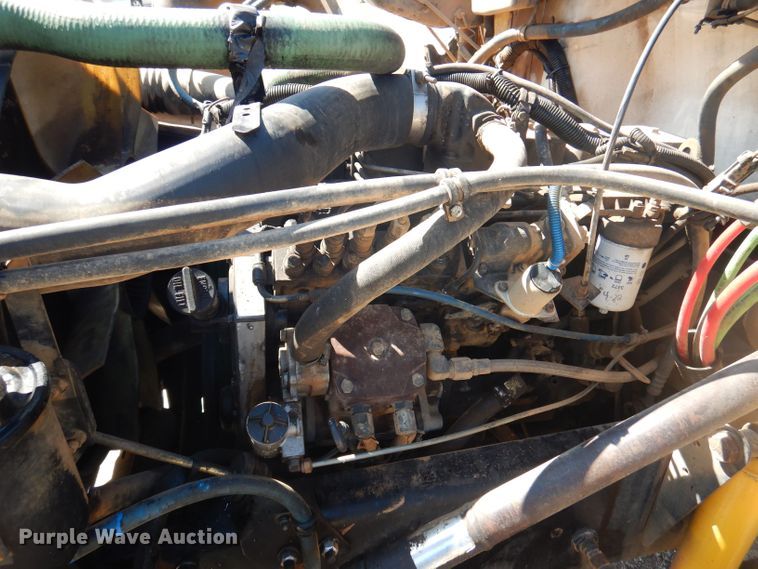 image for item DJ3830 1998 Freightliner FL70  roll-off container truck