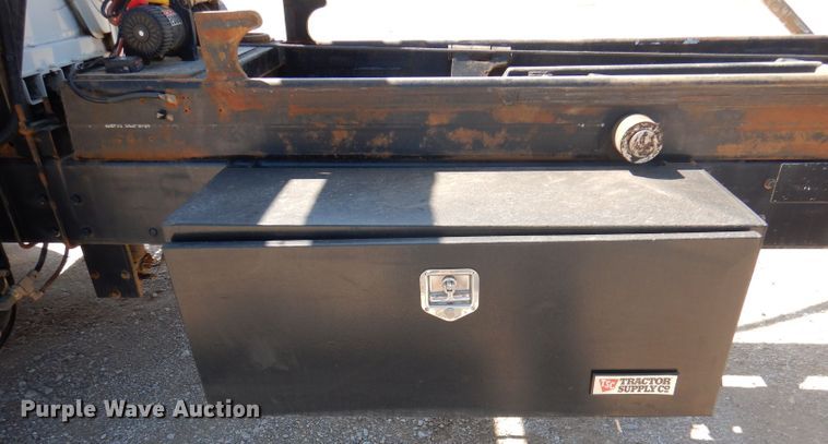 image for item DJ3830 1998 Freightliner FL70  roll-off container truck