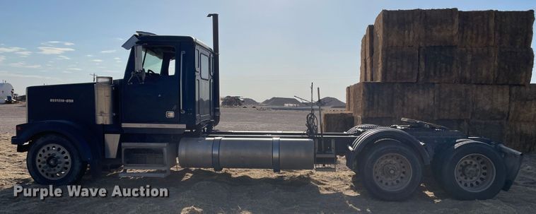 image for item DJ5117 1998 Western Star 4964EX  semi truck