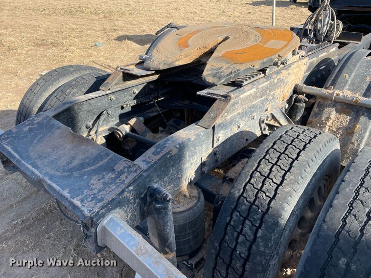 image for item DJ5117 1998 Western Star 4964EX  semi truck