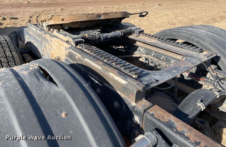 image for item DJ5117 1998 Western Star 4964EX  semi truck