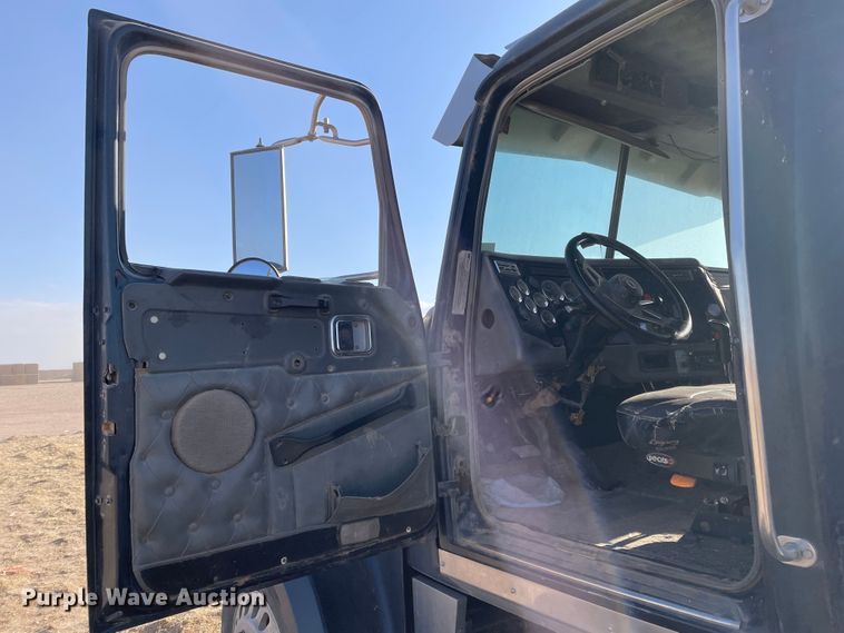 image for item DJ5117 1998 Western Star 4964EX  semi truck