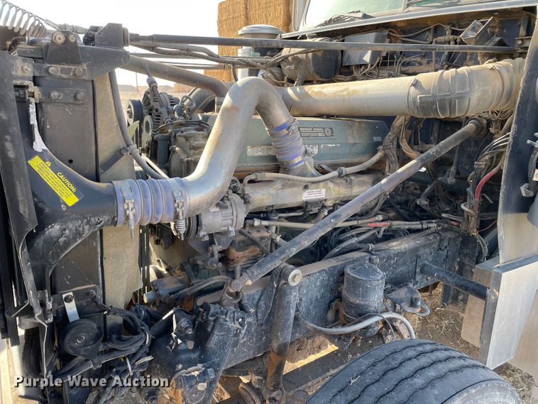 image for item DJ5117 1998 Western Star 4964EX  semi truck