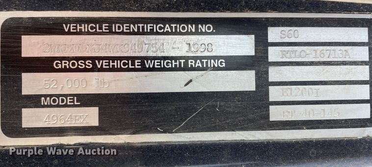 image for item DJ5117 1998 Western Star 4964EX  semi truck