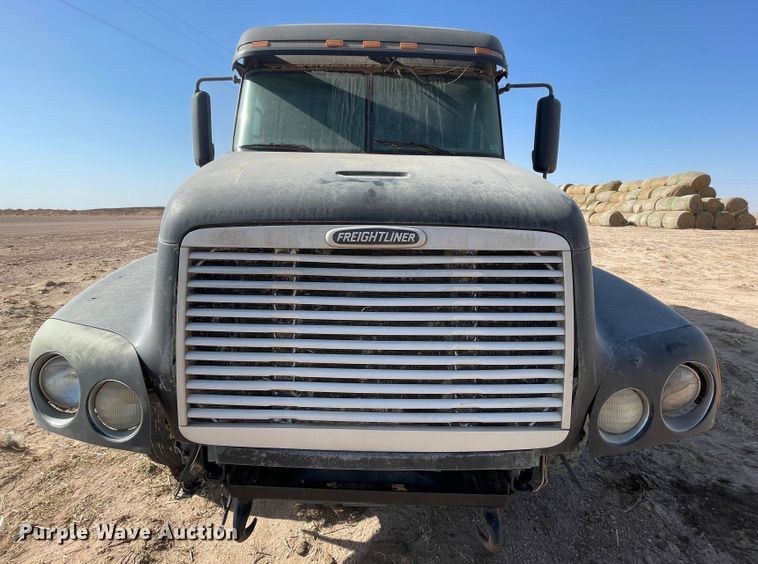 image for item DJ5120 2002 Freightliner ST120  truck cab and chassis