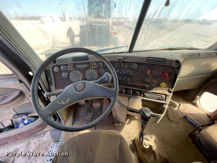 image for item DJ5120 2002 Freightliner ST120  truck cab and chassis