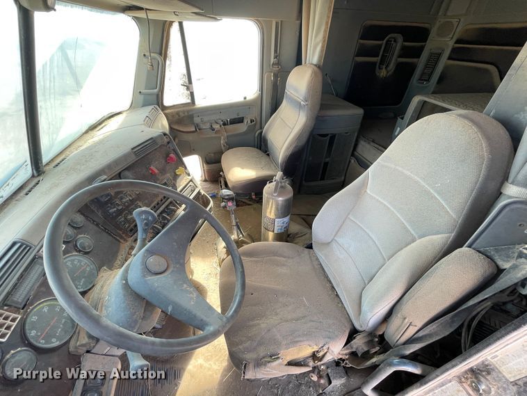 image for item DJ5120 2002 Freightliner ST120  truck cab and chassis