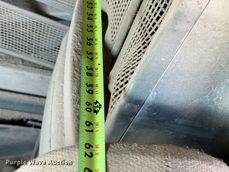 image for item DJ5120 2002 Freightliner ST120  truck cab and chassis