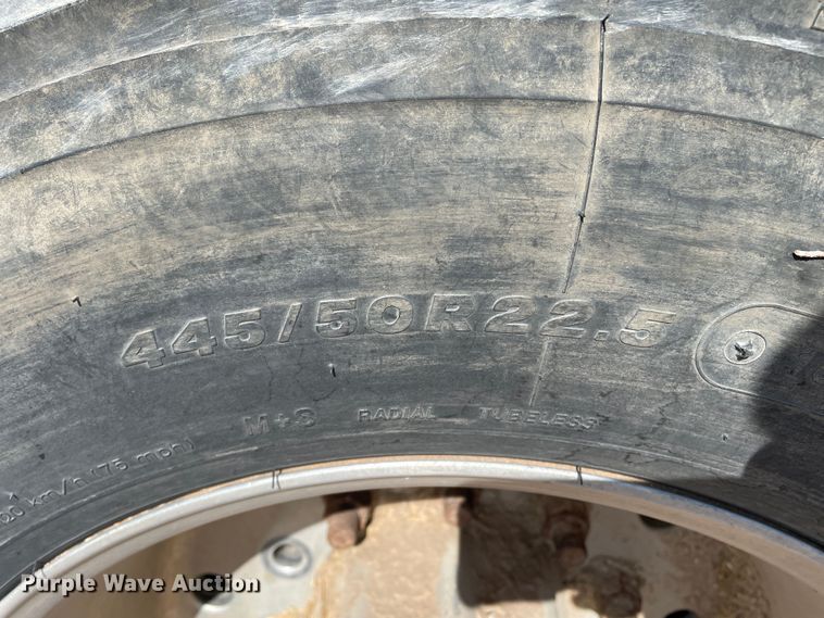 image for item DJ5120 2002 Freightliner ST120  truck cab and chassis