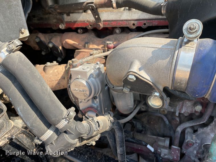 image for item DJ5127 2009 Mack CHU613  semi truck