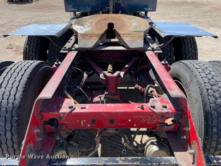 image for item DJ5182 2000 Kenworth W900  semi truck