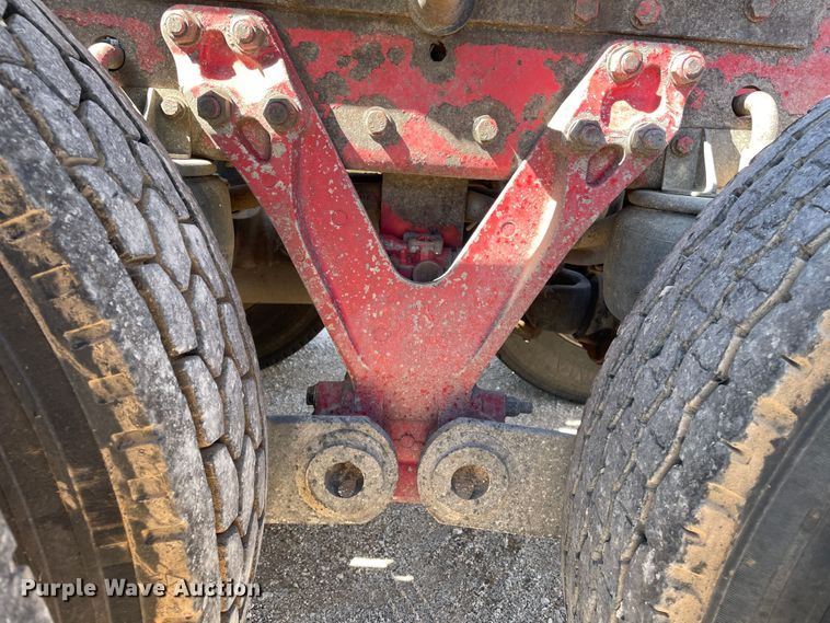 image for item DJ5182 2000 Kenworth W900  semi truck