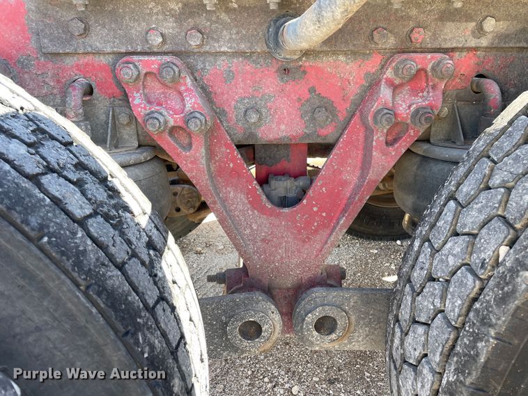 image for item DJ5182 2000 Kenworth W900  semi truck