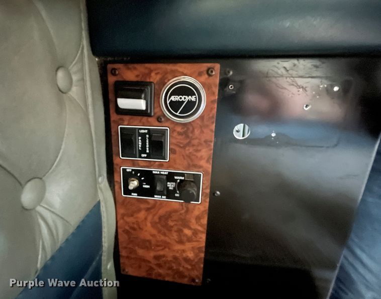 image for item DJ5182 2000 Kenworth W900  semi truck