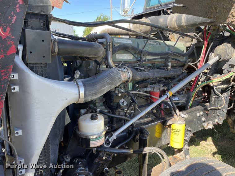 image for item DJ5190 2006 Freightliner FLD 132XL Classic  semi truck