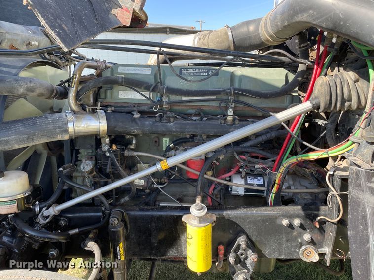 image for item DJ5190 2006 Freightliner FLD 132XL Classic  semi truck