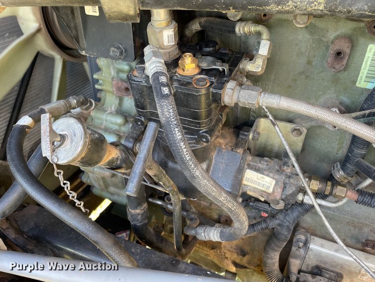 image for item DJ5190 2006 Freightliner FLD 132XL Classic  semi truck