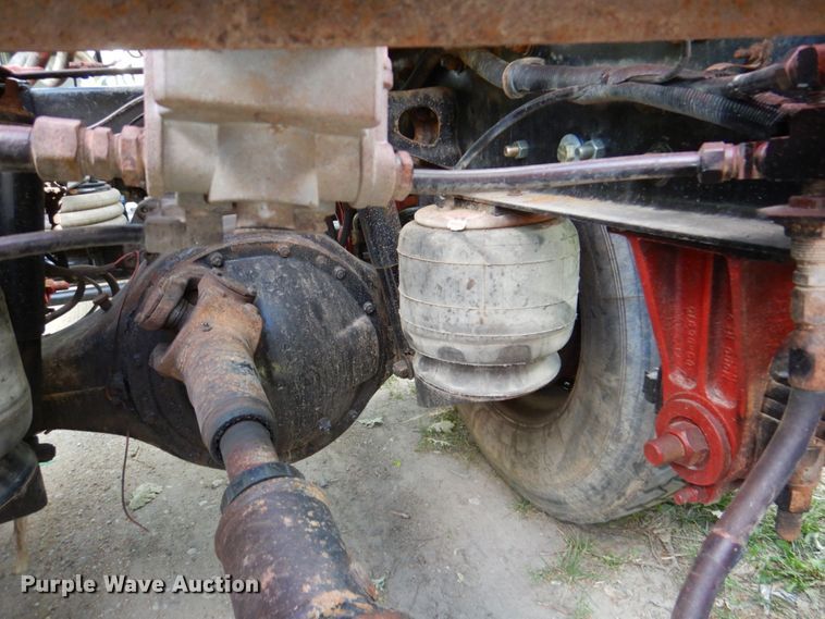 image for item DK0483 1991 Peterbilt 379  semi truck