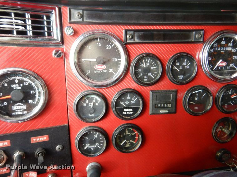 image for item DK0483 1991 Peterbilt 379  semi truck