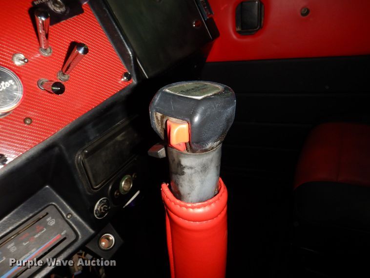 image for item DK0483 1991 Peterbilt 379  semi truck