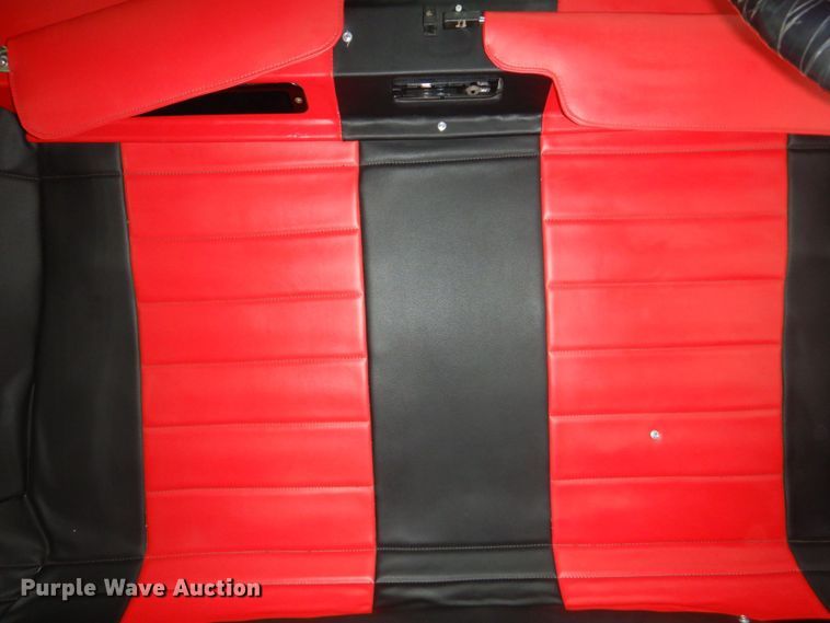 image for item DK0483 1991 Peterbilt 379  semi truck