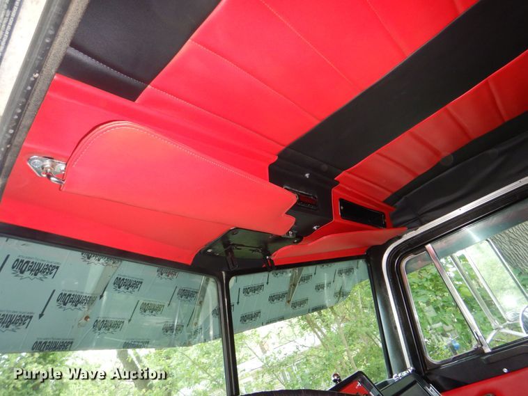 image for item DK0483 1991 Peterbilt 379  semi truck