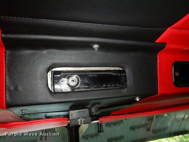 image for item DK0483 1991 Peterbilt 379  semi truck