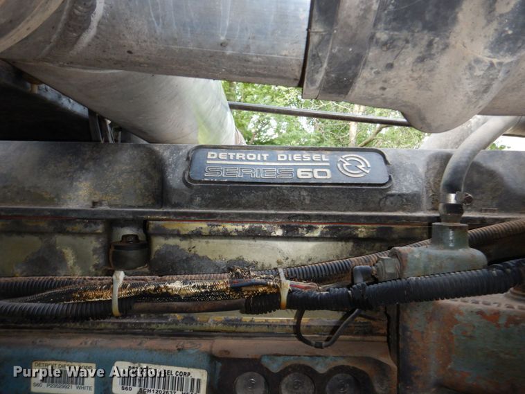 image for item DK0483 1991 Peterbilt 379  semi truck