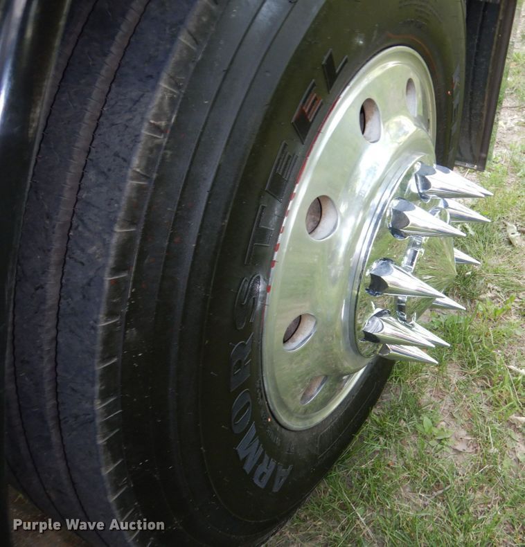 image for item DK0483 1991 Peterbilt 379  semi truck