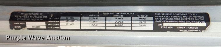 image for item DK0483 1991 Peterbilt 379  semi truck