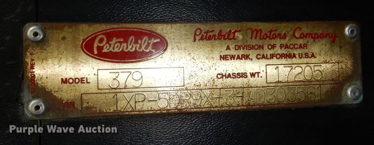 image for item DK0483 1991 Peterbilt 379  semi truck