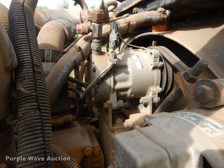 image for item DK0924 1991 Peterbilt 378  semi truck