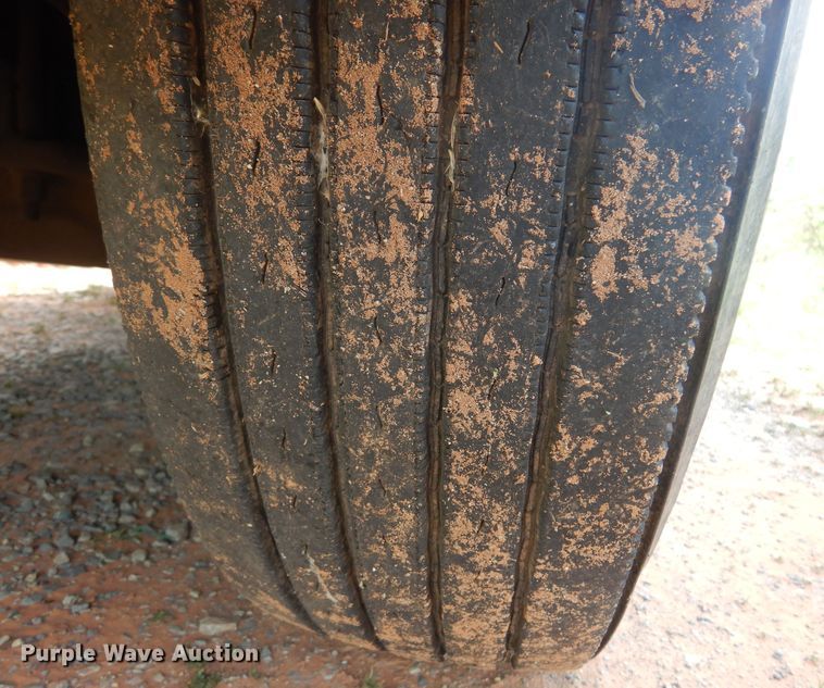 image for item DK0924 1991 Peterbilt 378  semi truck