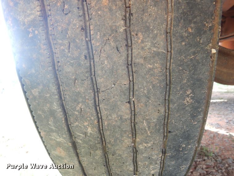 image for item DK0924 1991 Peterbilt 378  semi truck